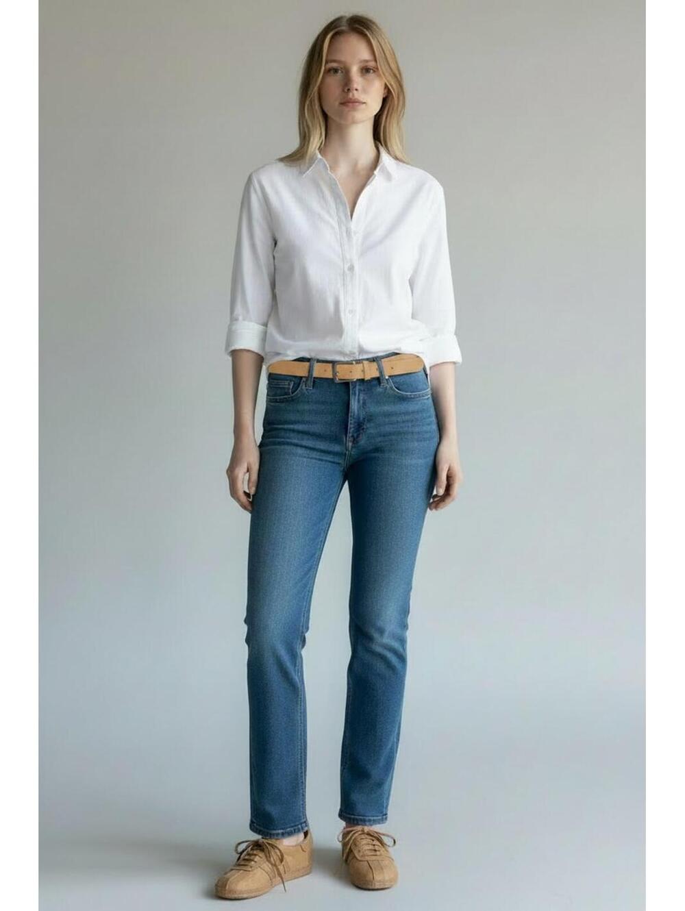 Vintage Y2K Gap Essential Bootcut Flare Jeans Double Button Medium Wash, Size 4